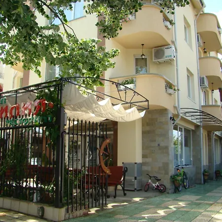 Szálloda Lilia 2 Family