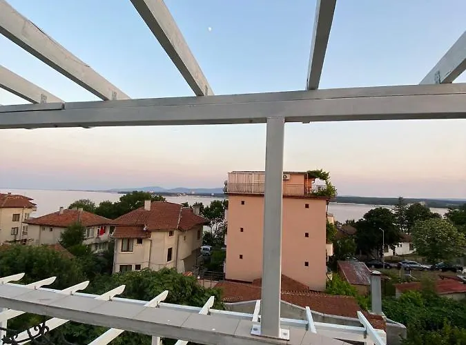 Lilia 2 Family Szálloda