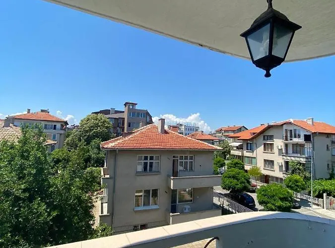 מלון Lilia 2 Family פרימורסקו