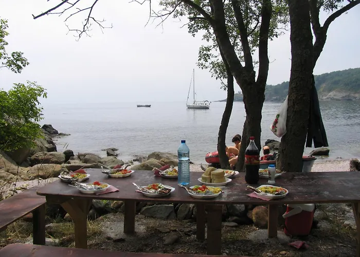 Lilia 2 Family Szálloda 2*