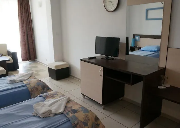 Szálloda Lilia 2 Family Primorszko