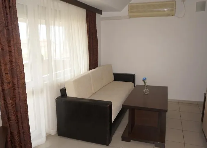 Lilia 2 Family 2* Primorszko