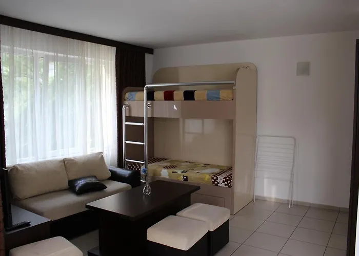 Lilia 2 Family מלון פרימורסקו