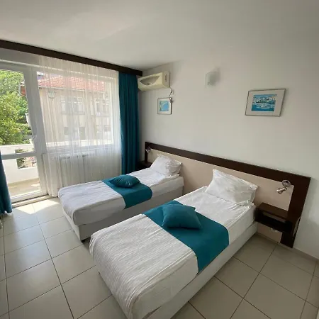 Otel Lilia 2 Family Primorsko