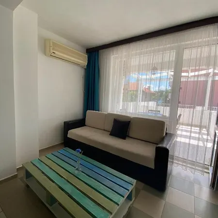 Lilia 2 Hotel
