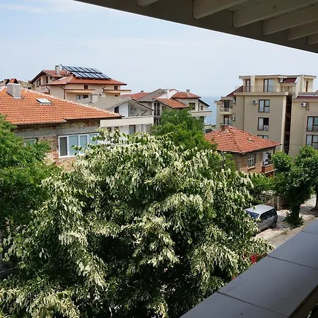 Hotel Lilia 2 Primorsko